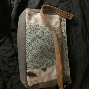 Myra Bag